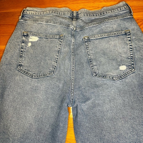 GAP ’90s Loose High Rise Jeans Women’s 32 14R Distressed Raw Hem - Picture 3 of 8
